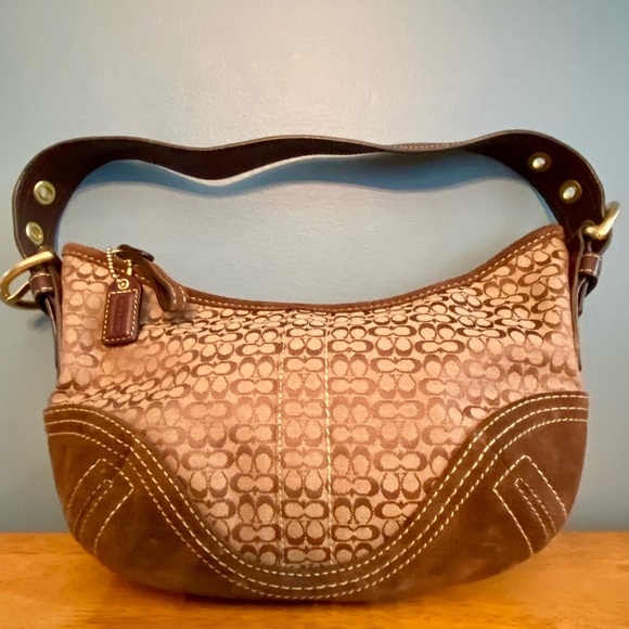 Coach Signature Mini C Soho Mini Shoulder Bag - Picture 4 of 17